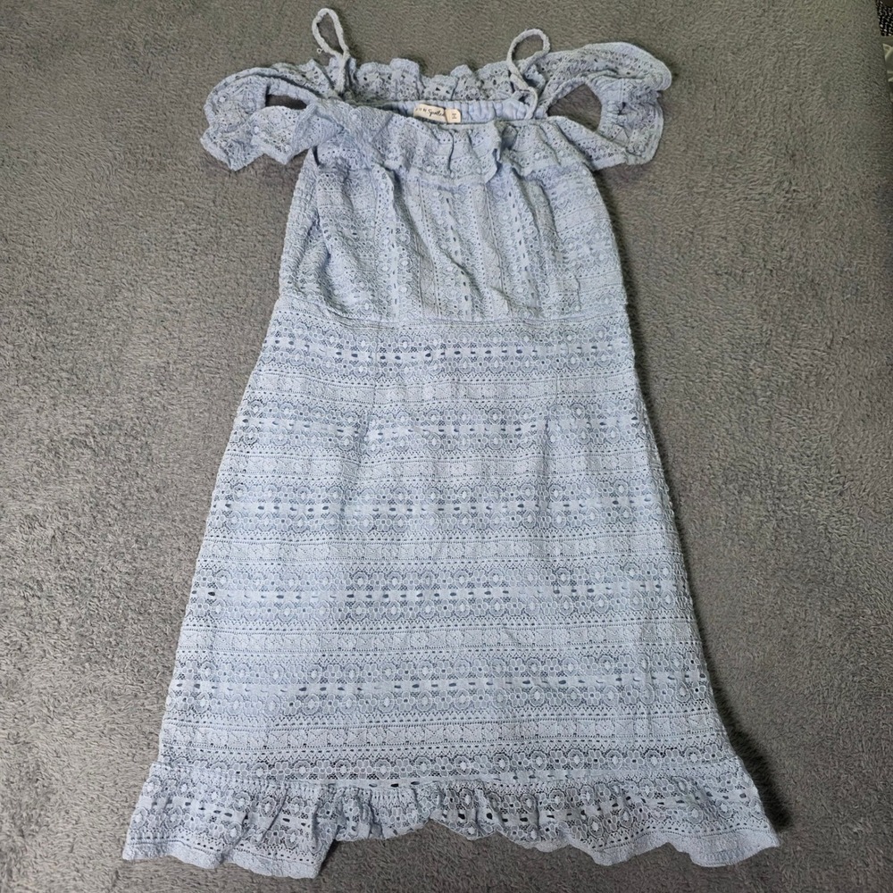 Live to be Spoiled Womens L Cold Shoulder Dress Light Blue Lace Ruffle Eyelet